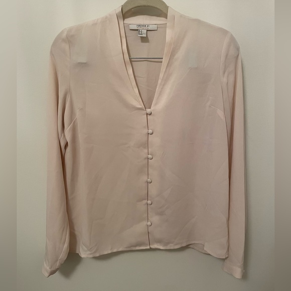 Forever 21 cream Blouse - Picture 1 of 1